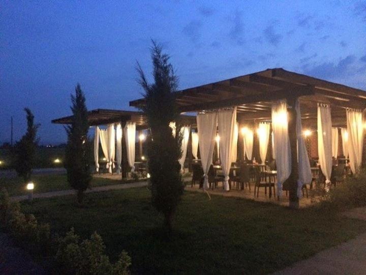 Hotel La Vecchia Reggio Reggio Emilia Exteriör bild